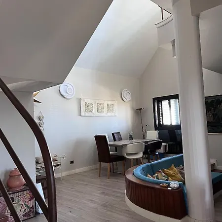 Finca Algebige Feriehus *